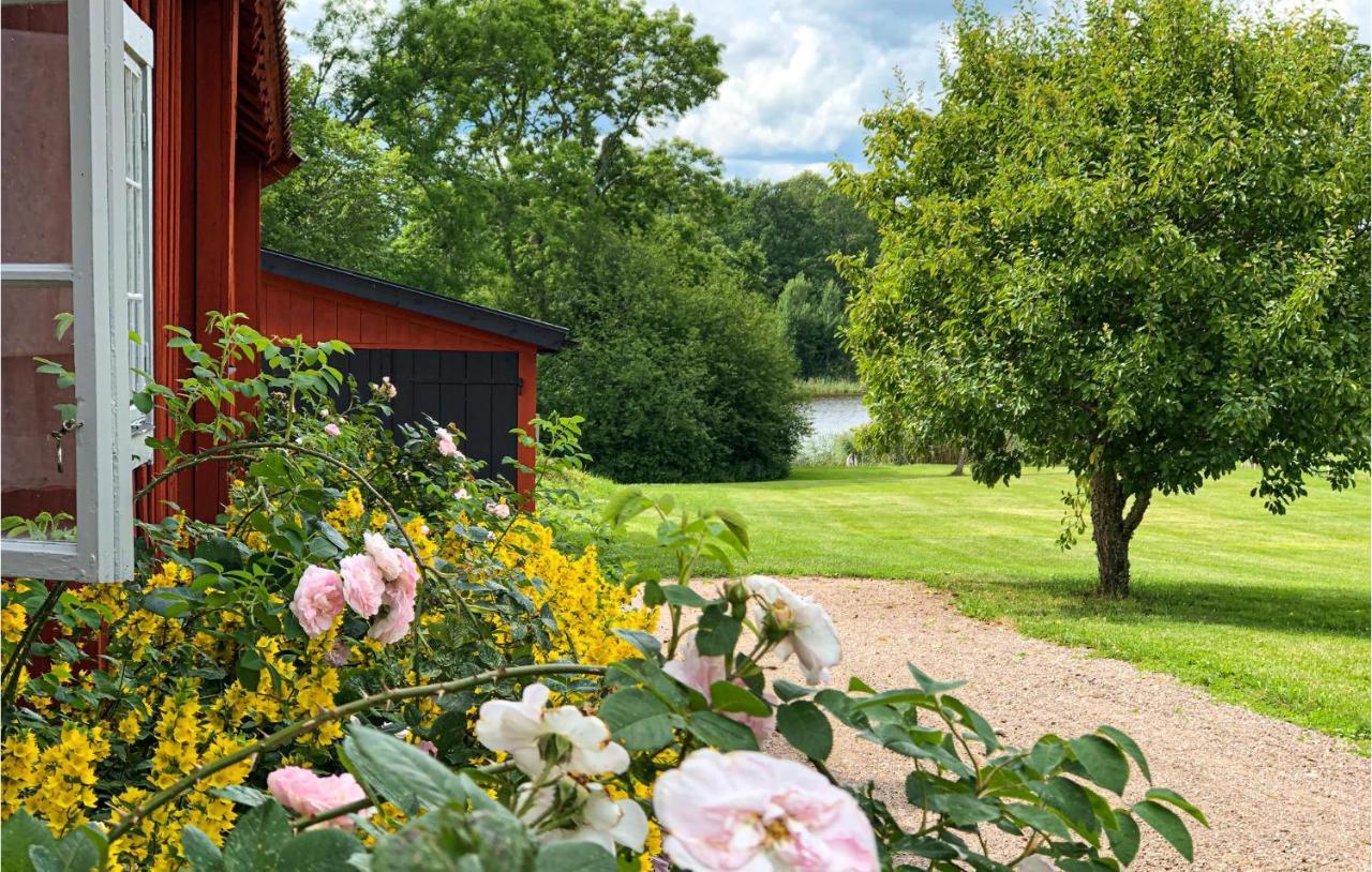 Nice Home In Mantorp With Kitchen Экстерьер фото